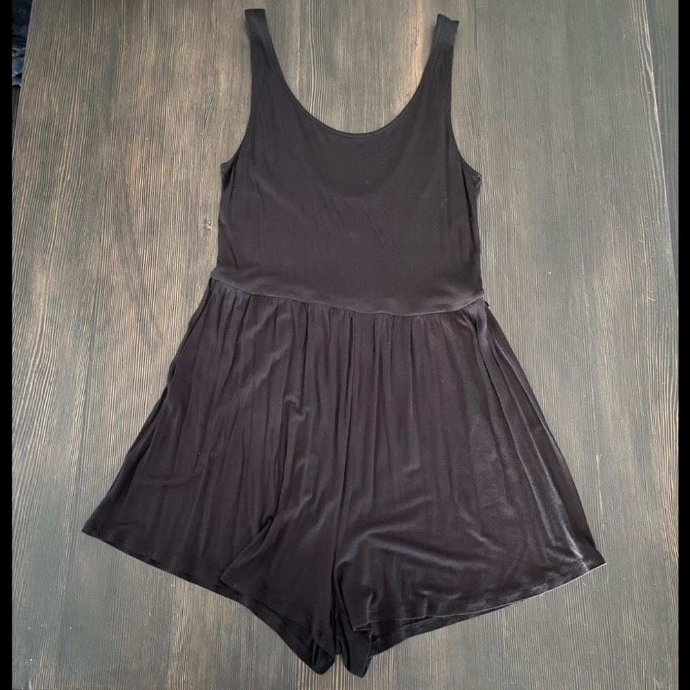 H&M Black Low Back Shorts Romper Medium
